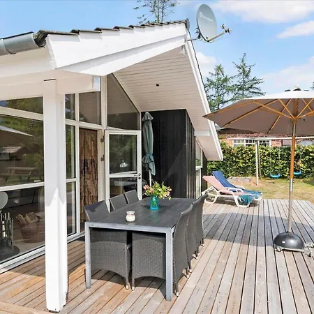 Holiday home 30545-odder-tvaeragervej-8-a *