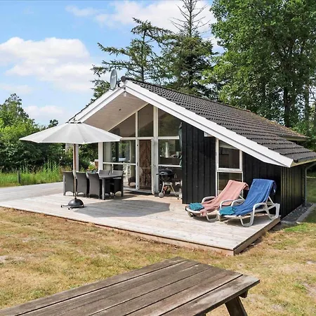 30545-odder-tvaeragervej-8-a Holiday home *